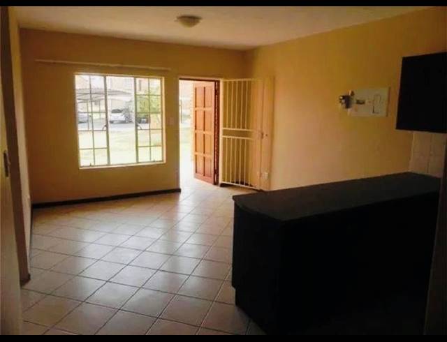 2 BEDROOM PROPERTY TO RENT IN HONEYDEW